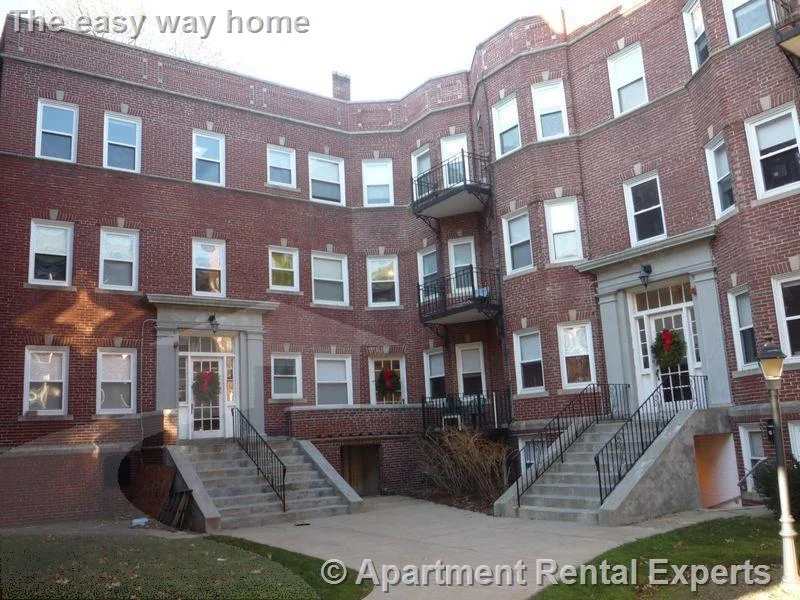 1 bed, 1 bath apartment for rent at 163 Summer St Unit 33, Spring Hill — photo 9 of 10