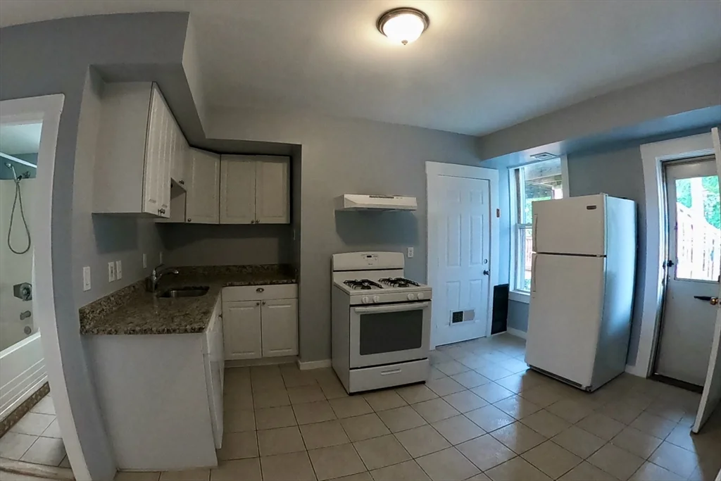 2 bed, 1 bath apartment for rent at 163 Trenton Unit 2, East Boston — photo 7 of 11