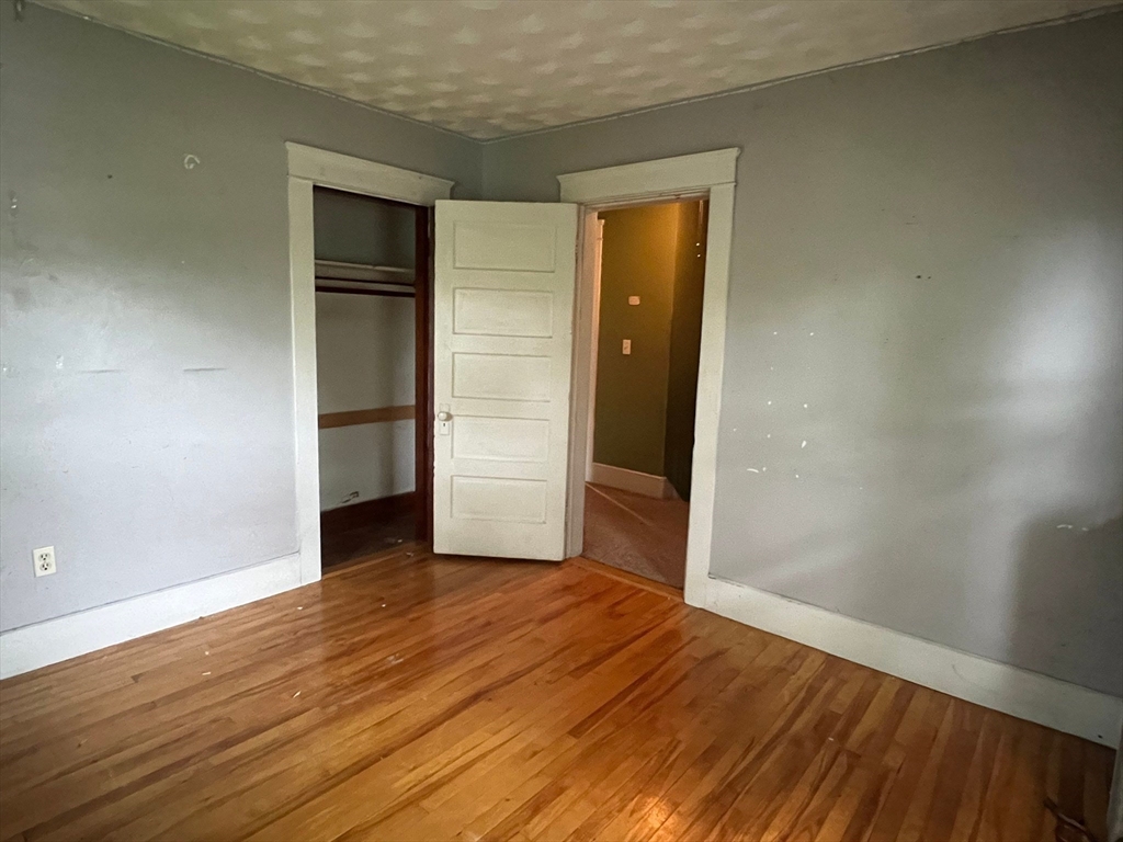 3 bed, 1 bath apartment for rent at 163 Washington, Leominster — photo 3 of 7