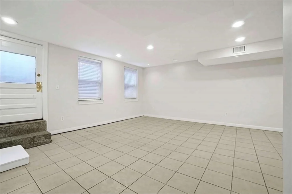 2 bed, 1 bath apartment for rent at 163 West Newton Unit 1, South End — photo 13 of 20