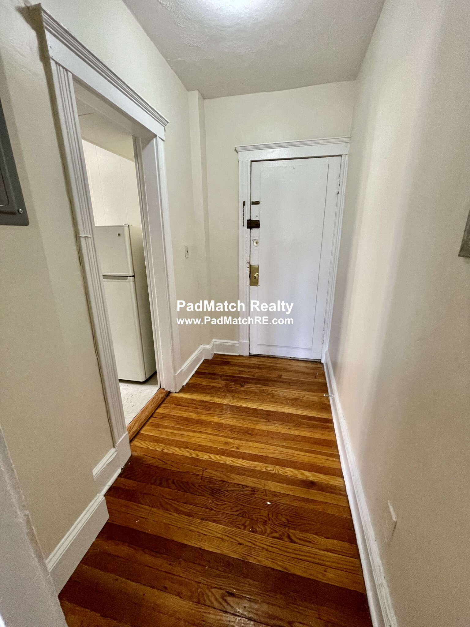 1 bed, 1 bath apartment for rent at 1630 Commonwealth Ave Unit 10, Brighton — photo 5 of 15