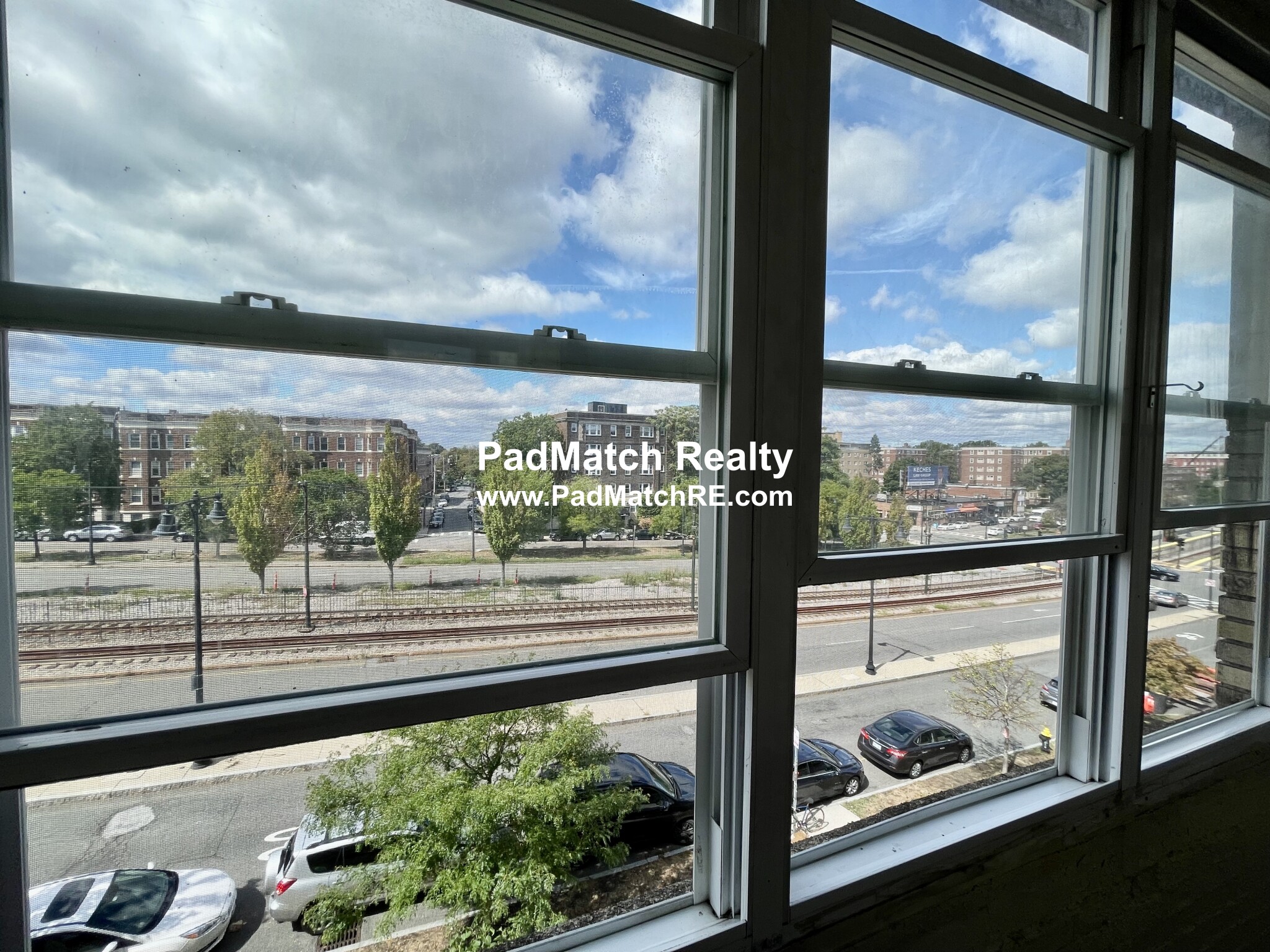 1 bed, 1 bath apartment for rent at 1630 Commonwealth Ave Unit 10, Brighton — photo 3 of 15