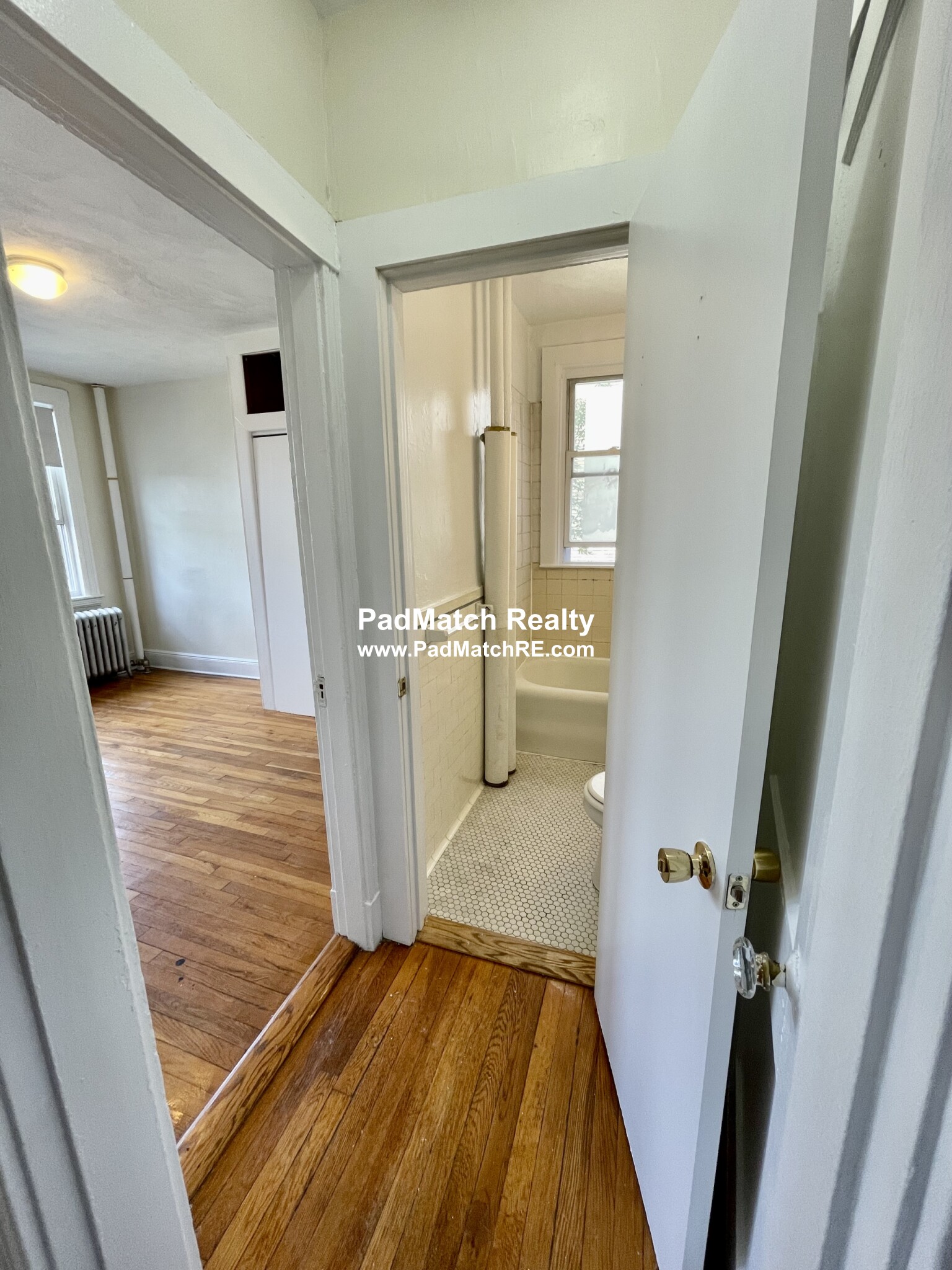 1 bed, 1 bath apartment for rent at 1630 Commonwealth Ave Unit 10, Brighton — photo 9 of 15