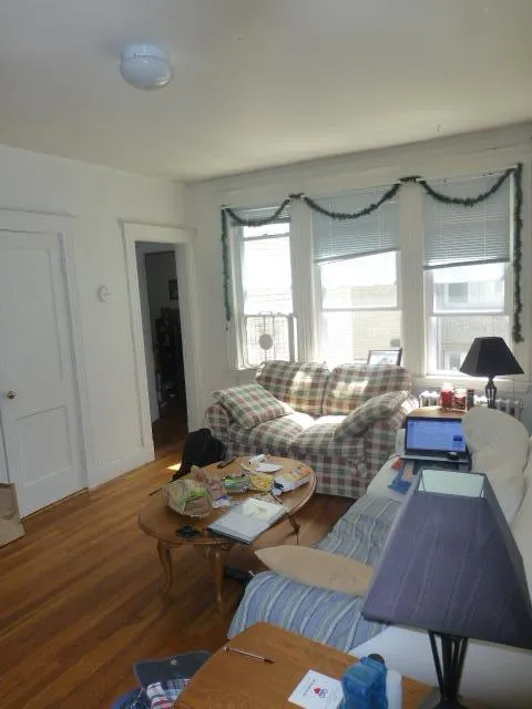 2 bed, 1 bath apartment for rent at 1630 Commonwealth Ave Unit 12AM, Brighton — photo 9 of 11
