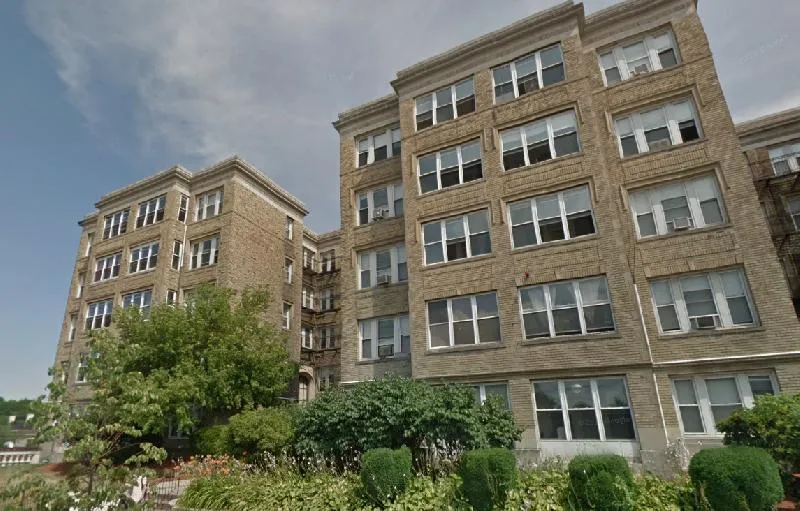 2 bed, 1 bath apartment for rent at 1630 Commonwealth Ave Unit 12AM, Brighton — photo 10 of 11