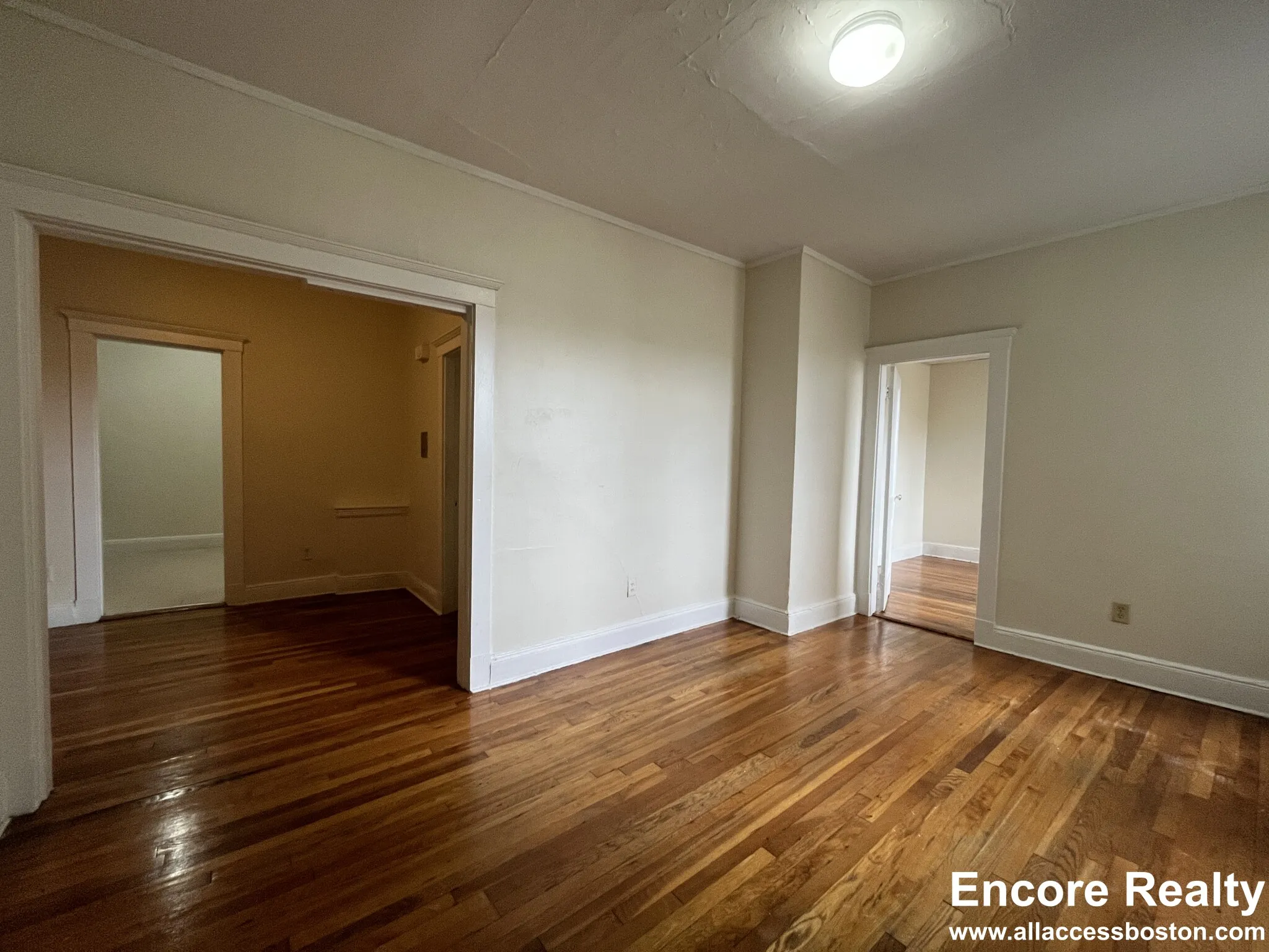 2 bed, 1 bath apartment for rent at 1630 Commonwealth Ave Unit 5M, Brighton — photo 4 of 34