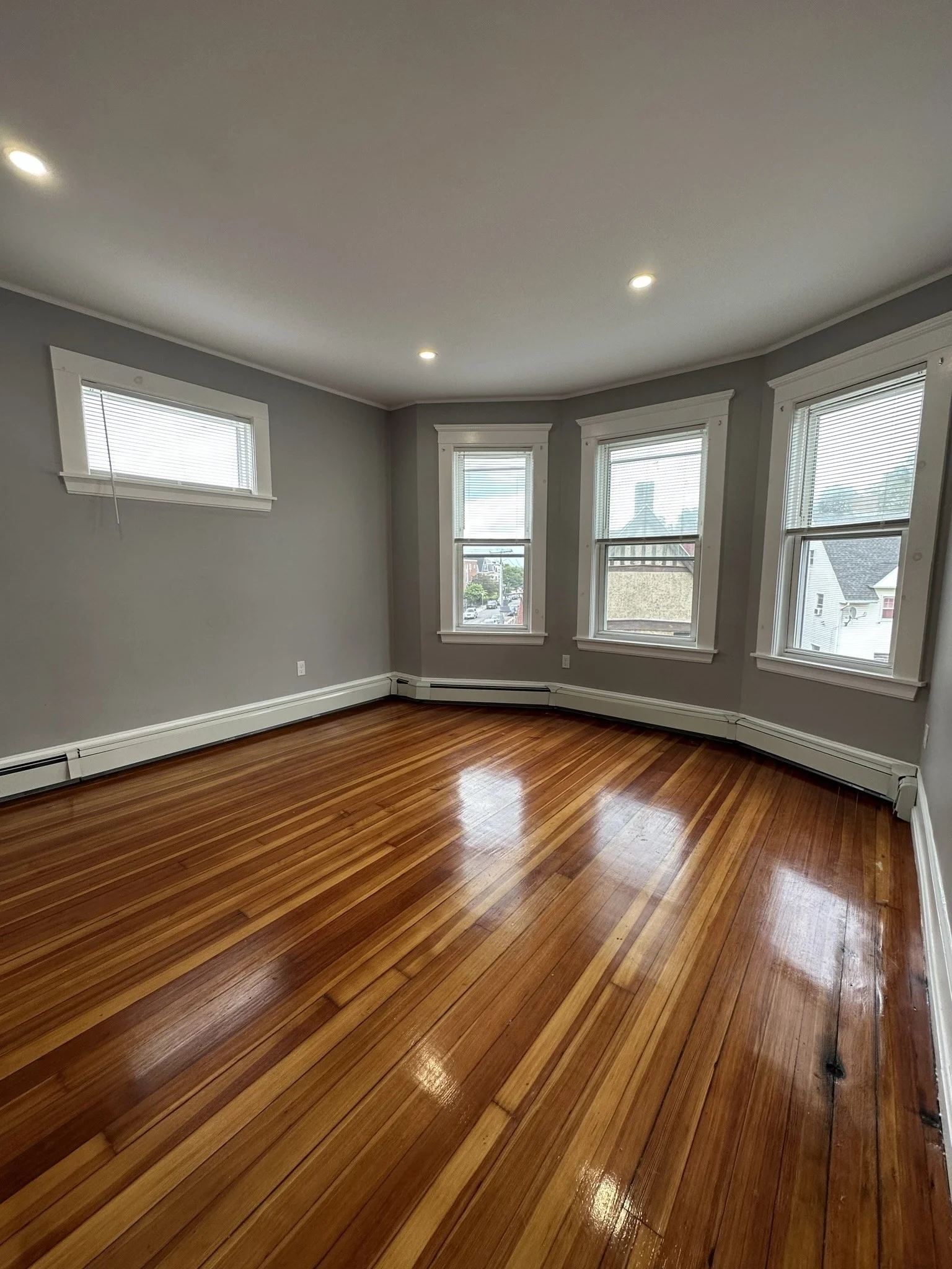 4 bed, 1 bath apartment for rent at 1631 Dorchester Ave Unit 3, Dorchester — photo 9 of 25