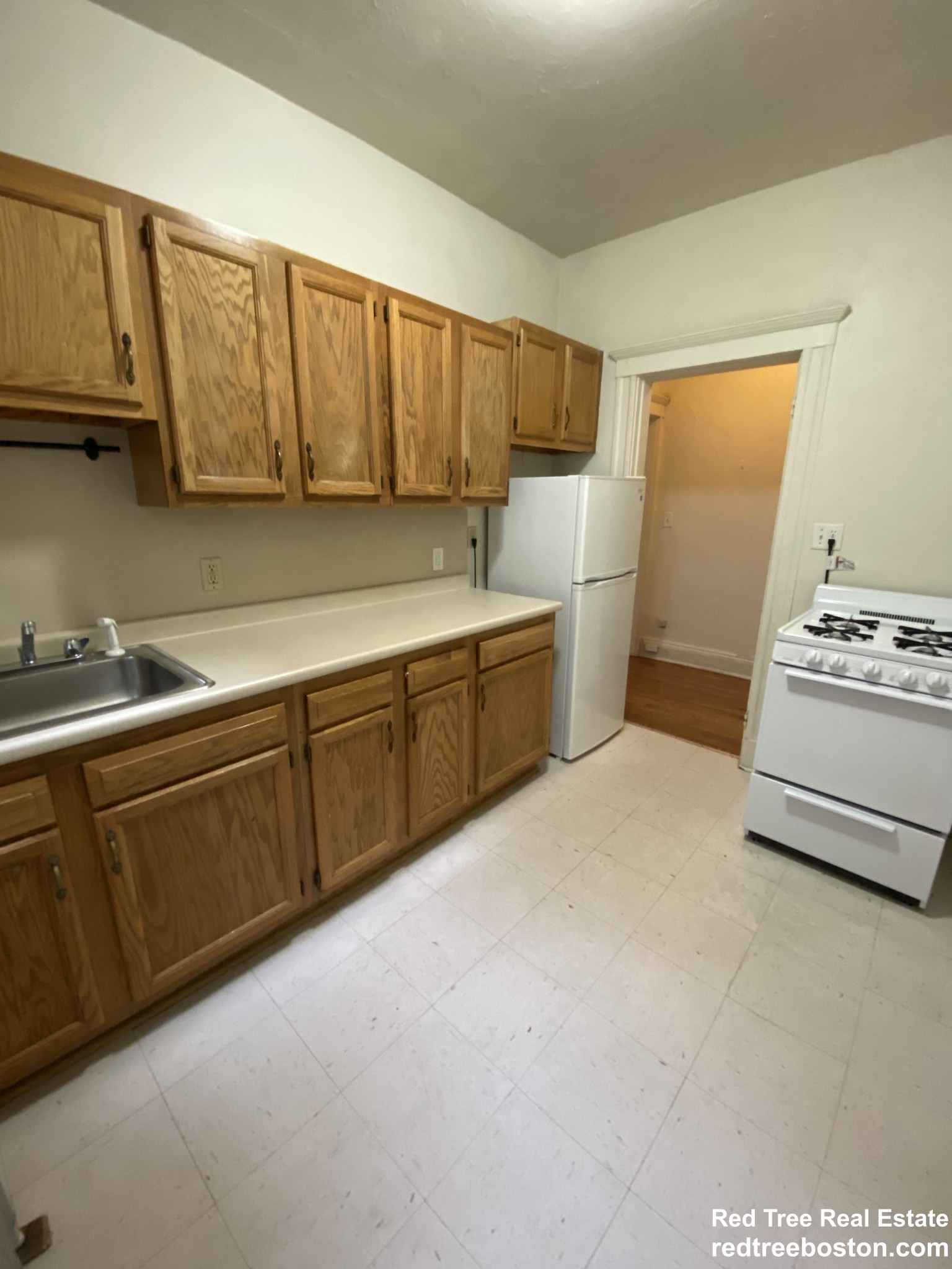 1 bed, 1 bath apartment for rent at 1634 Commonwealth Ave Unit 1, Brighton — photo 1 of 5