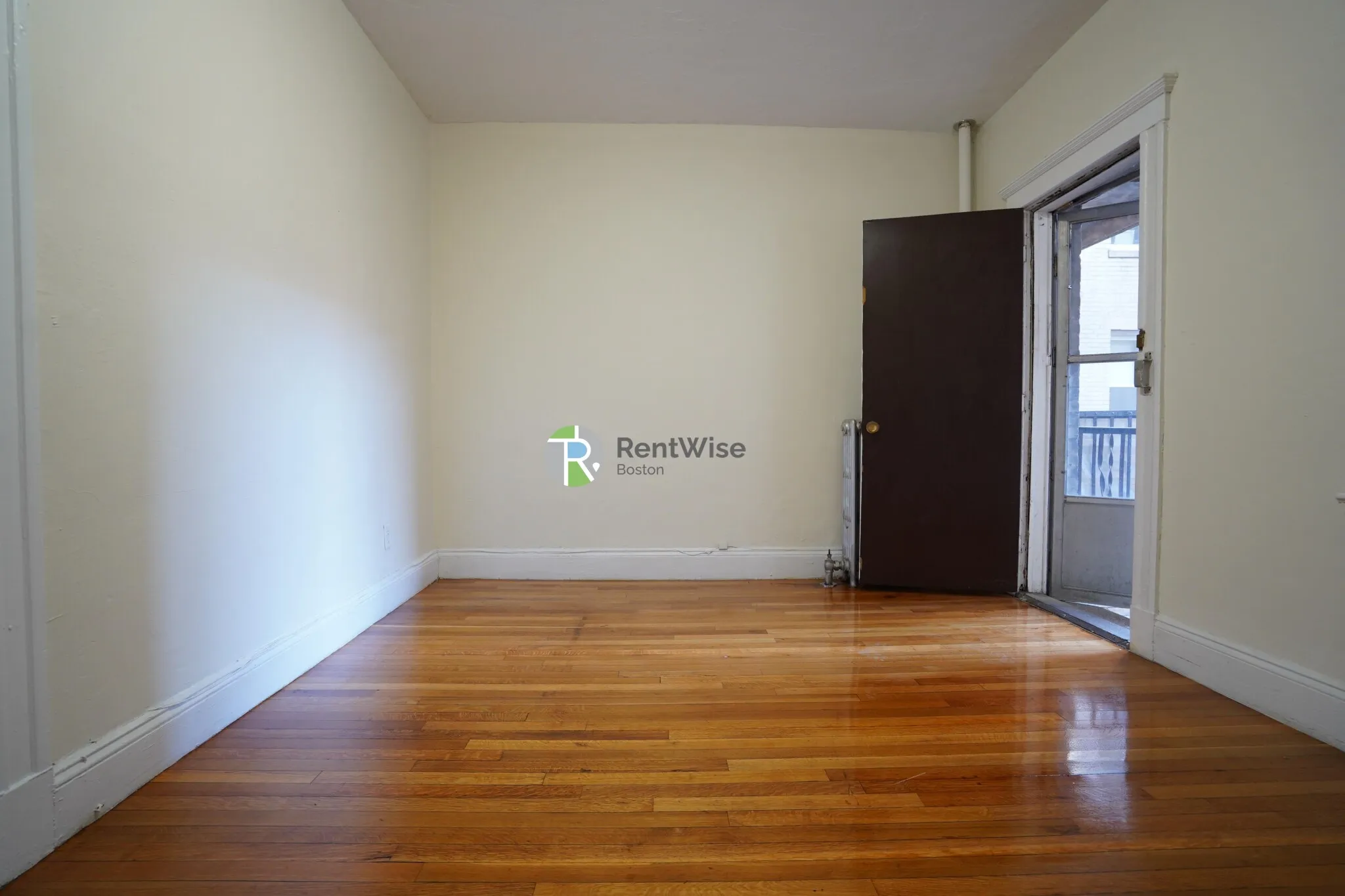 2 bed, 1 bath apartment for rent at 1634 Commonwealth Ave Unit 4, Brighton — photo 10 of 17