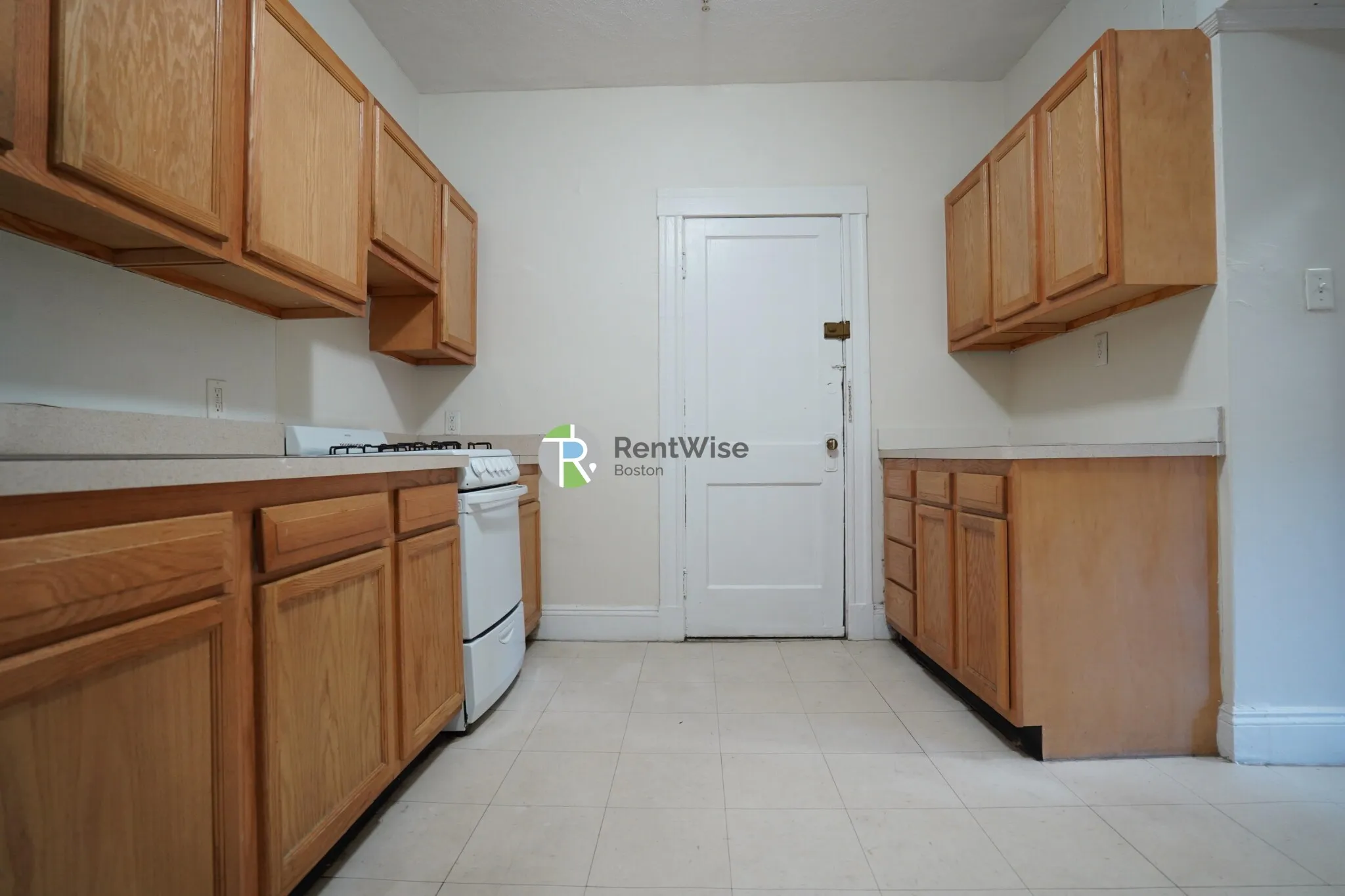 2 bed, 1 bath apartment for rent at 1634 Commonwealth Ave Unit 4, Brighton — photo 8 of 17