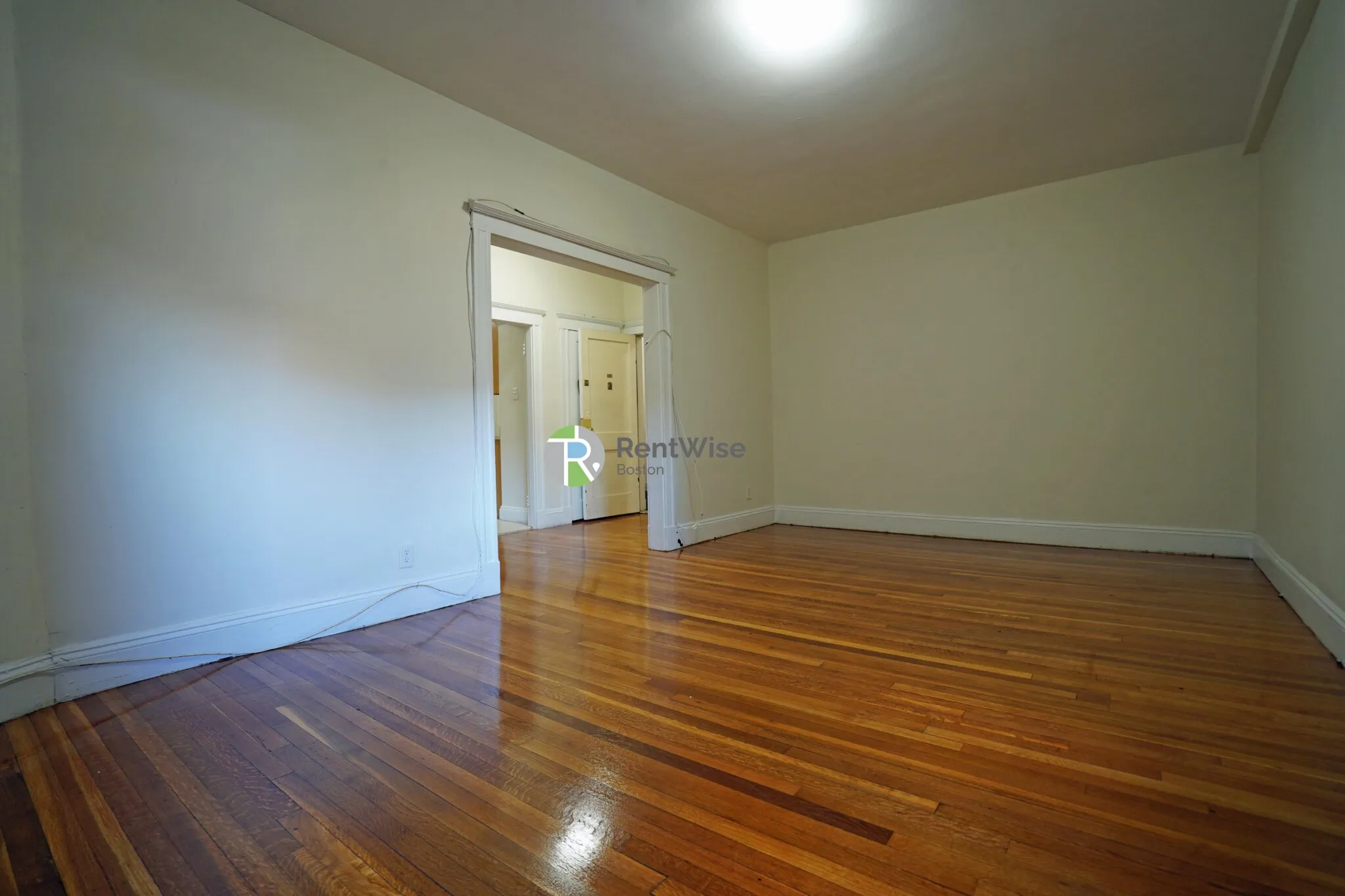 2 bed, 1 bath apartment for rent at 1634 Commonwealth Ave Unit 4, Brighton — photo 5 of 17