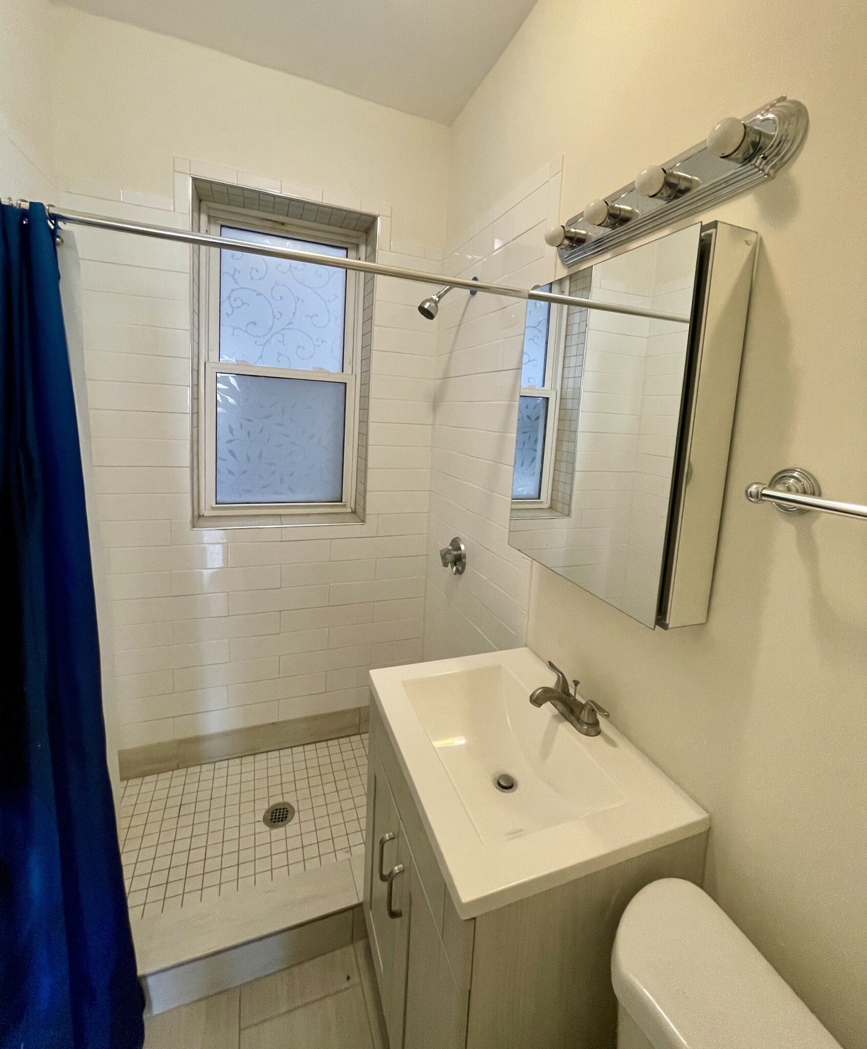 2 bed, 1 bath apartment for rent at 1637 Commonwealth Ave Unit 2, Brighton — photo 18 of 26