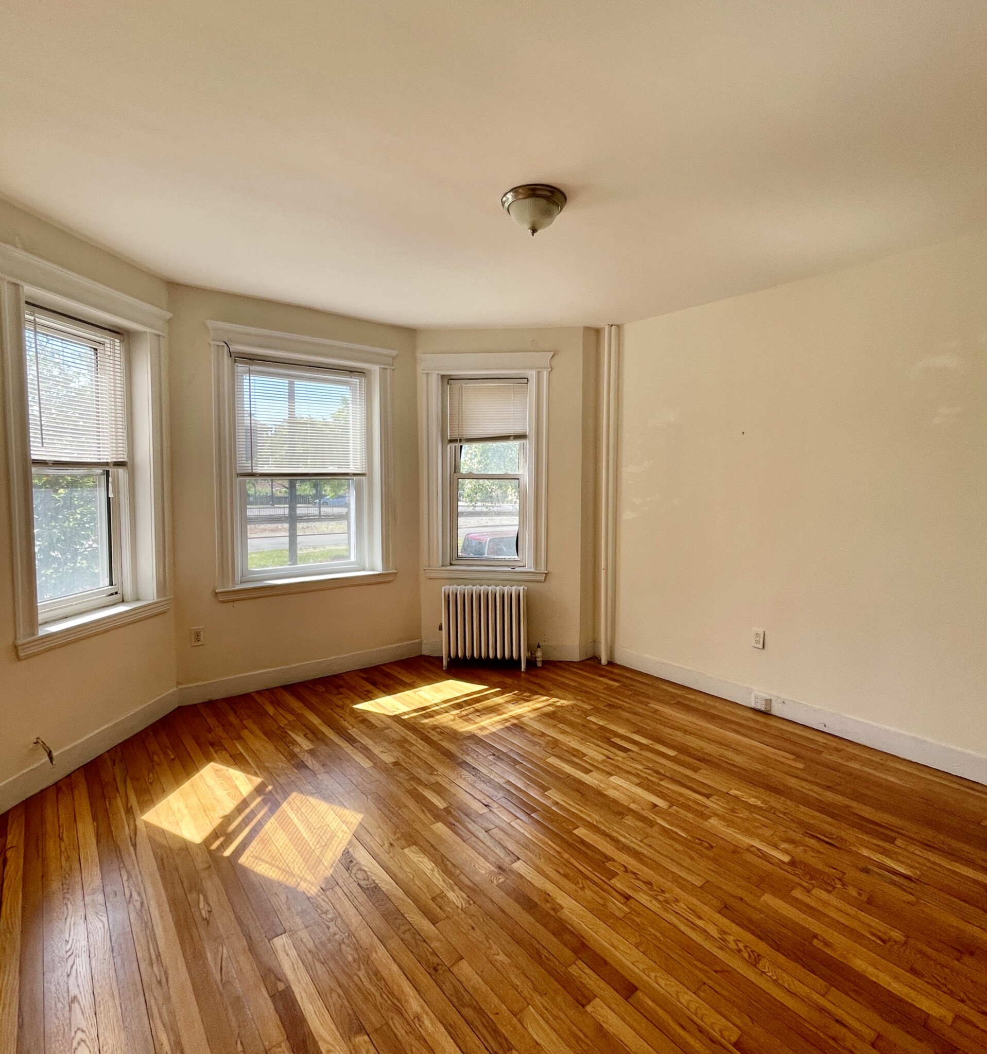 2 bed, 1 bath apartment for rent at 1637 Commonwealth Ave Unit 2, Brighton — photo 13 of 26