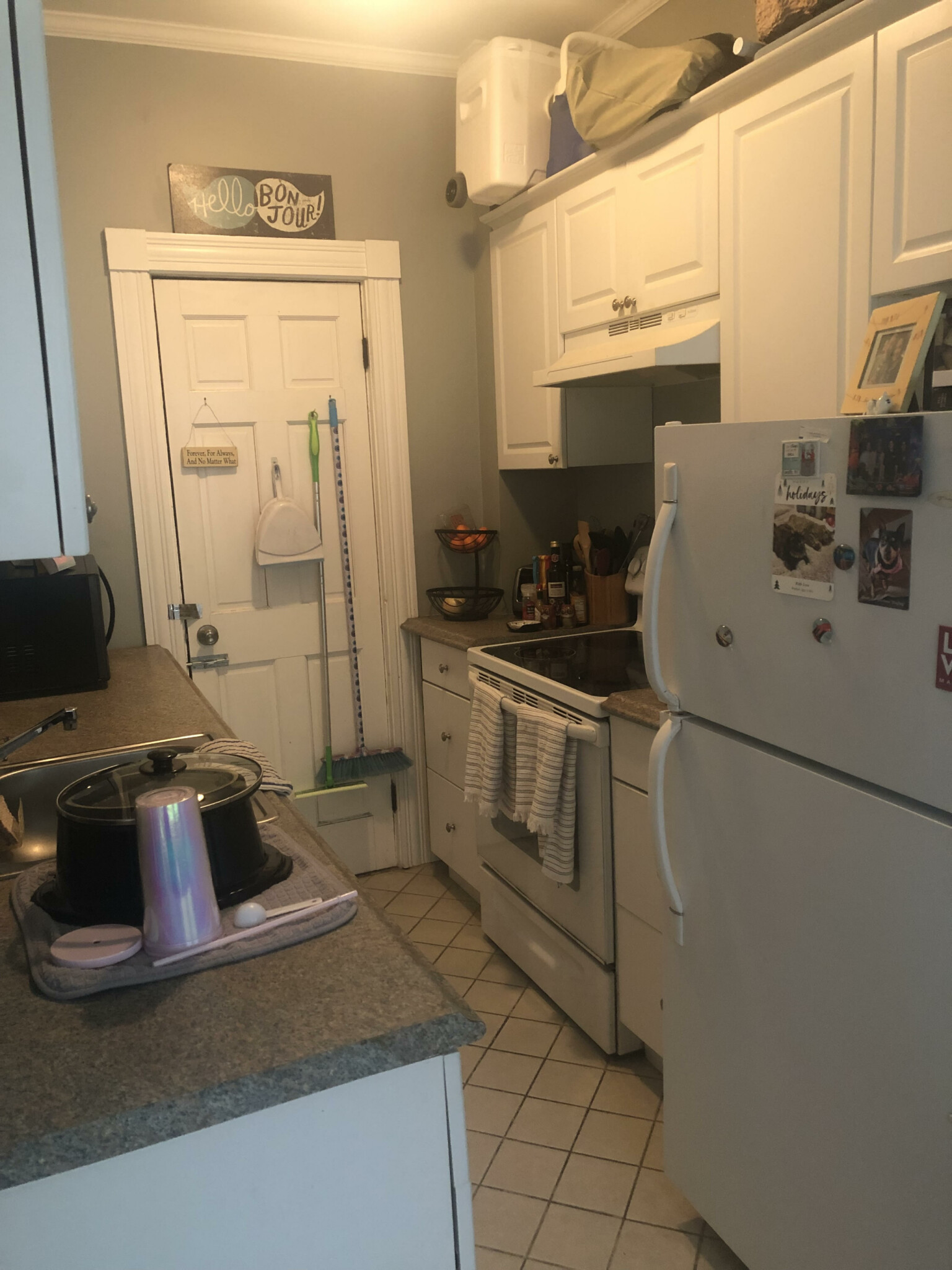 Studio bed, 1 bath apartment for rent at 1637 Commonwealth Ave Unit 5, Brighton — photo 11 of 18