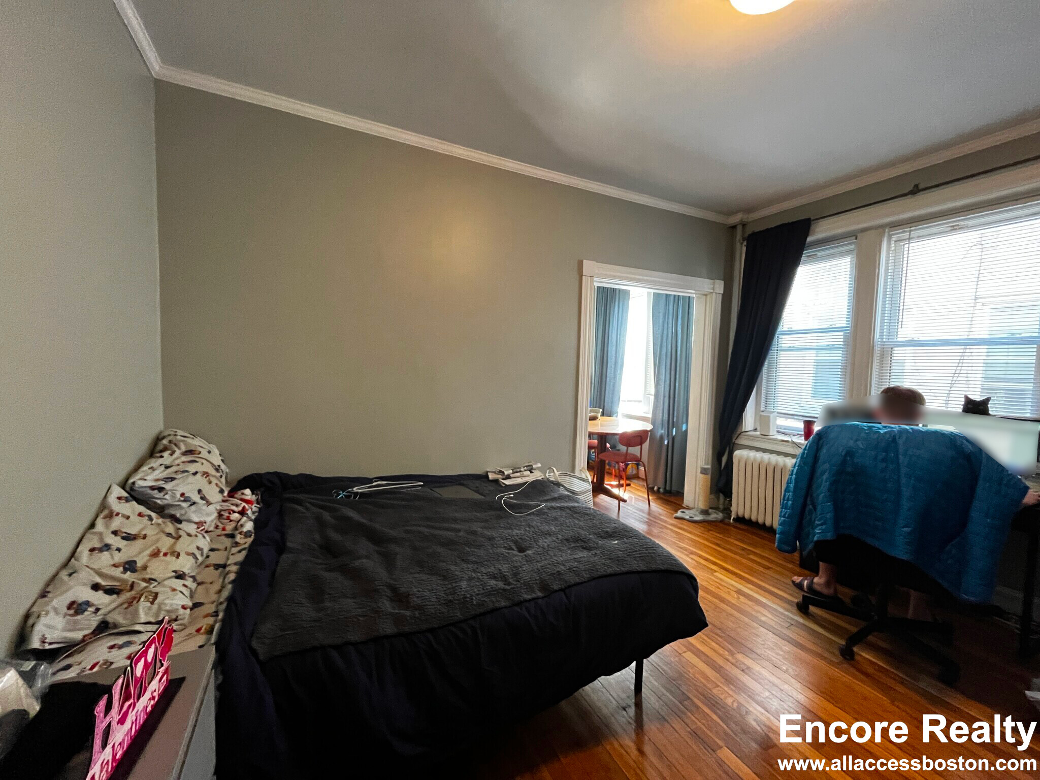 Studio bed, 1 bath apartment for rent at 1637 Commonwealth Ave Unit 5, Brighton — photo 6 of 18