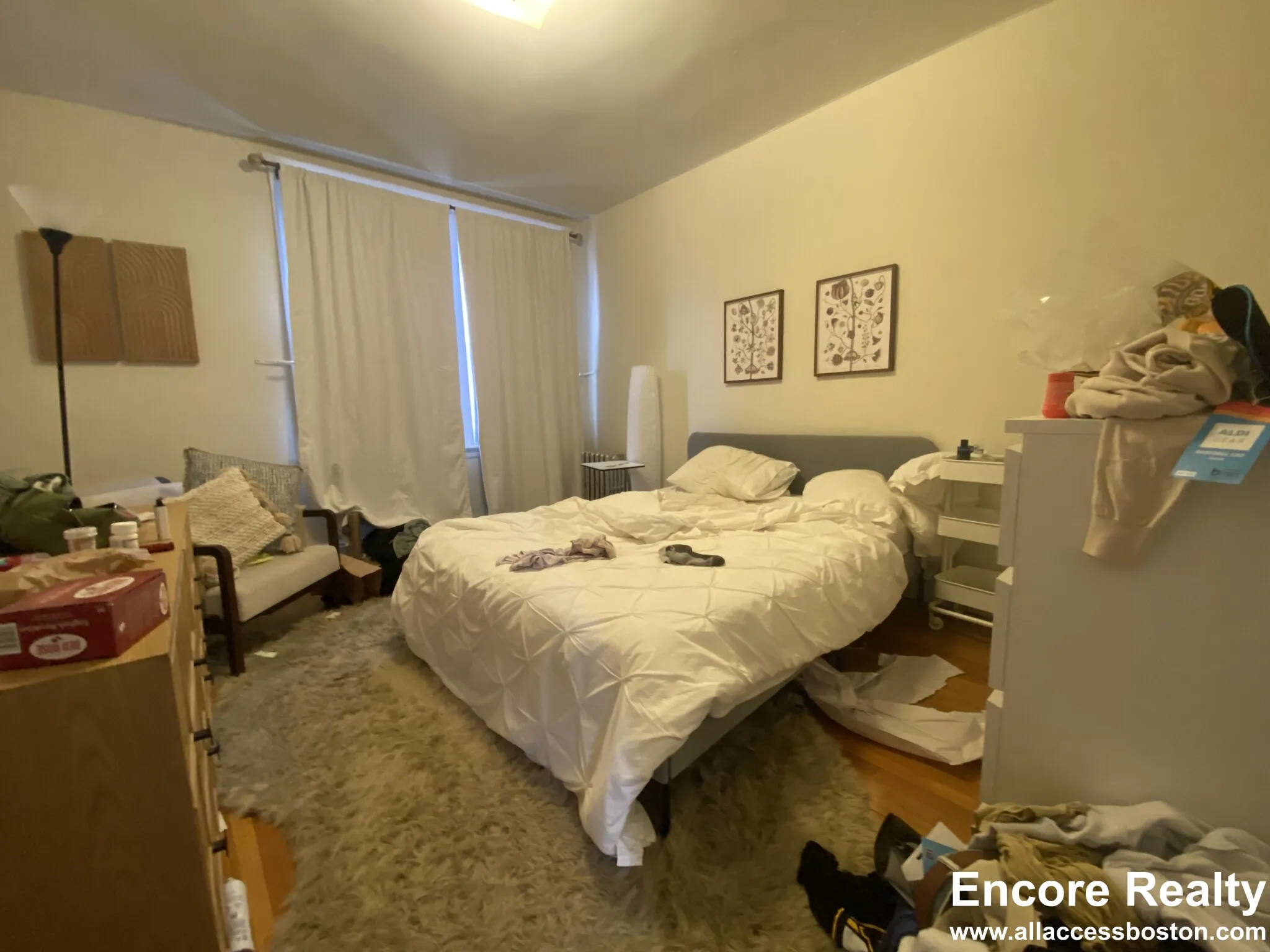 2 bed, 1 bath apartment for rent at 1638 Commonwealth Ave Unit 25, Brighton — photo 4 of 6