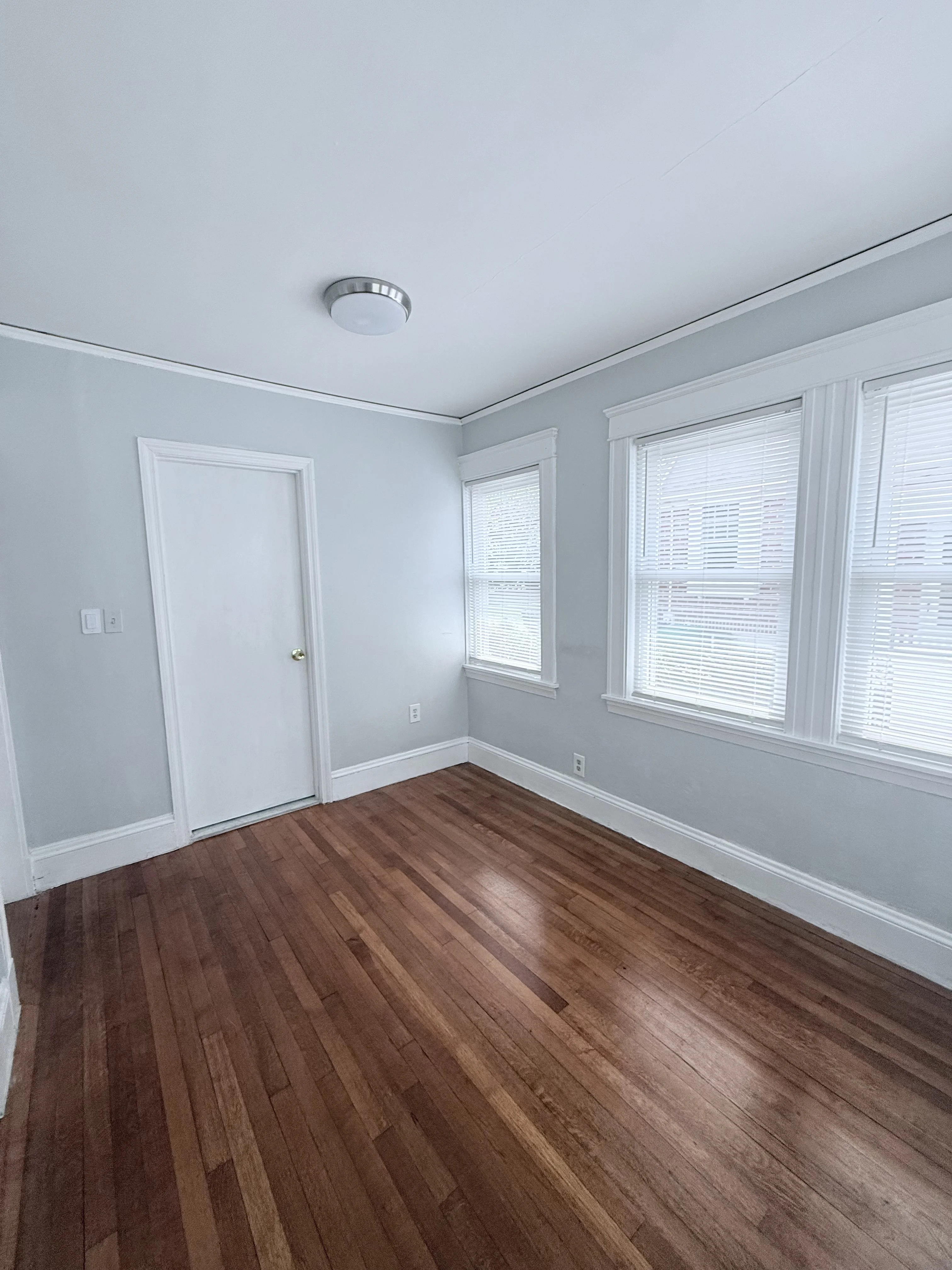 3 bed, 2.5 bath apartment for rent at 1639 Washington St Unit 1, West Newton — photo 3 of 18
