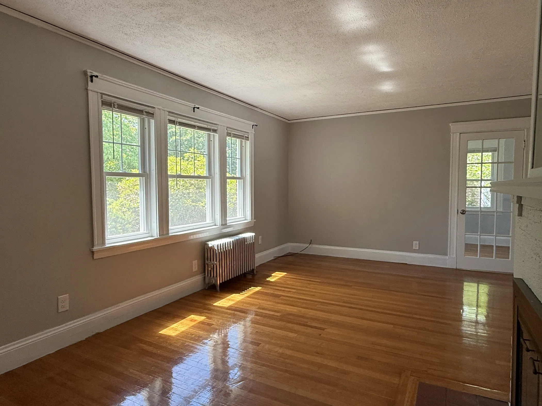 3 bed, 2.5 bath apartment for rent at 1639 Washington St Unit 1, West Newton — photo 12 of 18