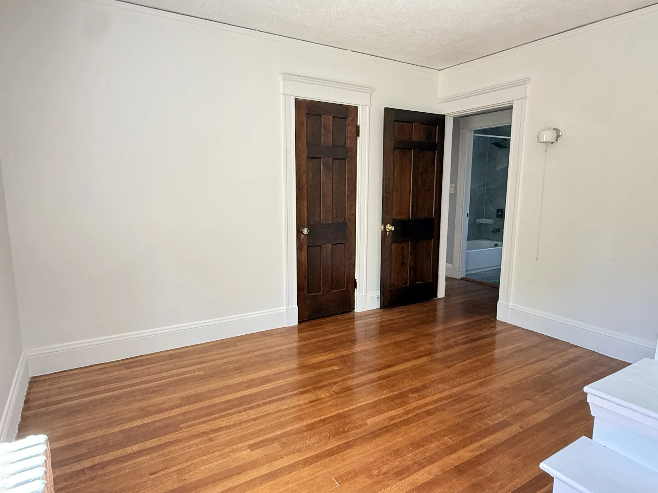 3 bed, 2.5 bath apartment for rent at 1639 Washington St Unit 1, West Newton — photo 4 of 18