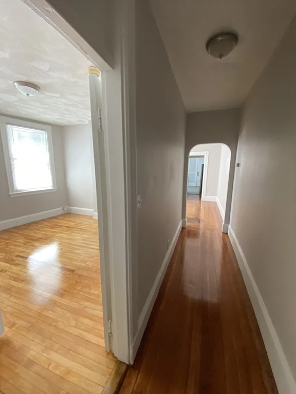 1 bed, 1 bath apartment for rent at 164-166 Washington Ave Unit 6, Bellingham Square — photo 2 of 9