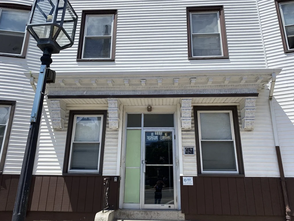 1 bed, 1 bath apartment for rent at 164-166 Washington Ave Unit 7, Bellingham Square — photo 11 of 11