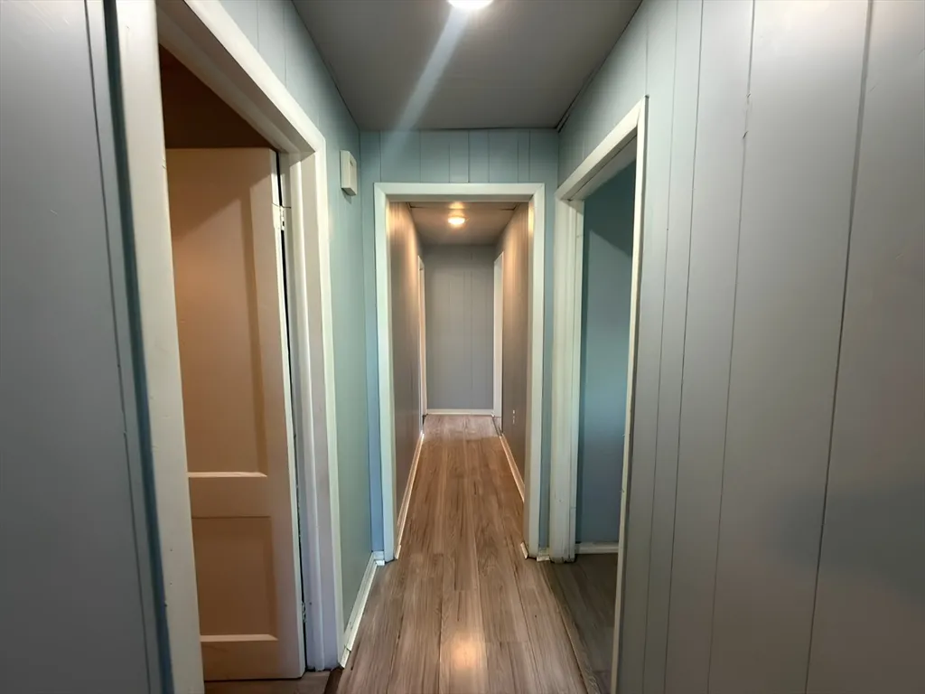 3 bed, 1 bath apartment for rent at 164-166 Woodlawn St Unit 3, Springfield — photo 6 of 14