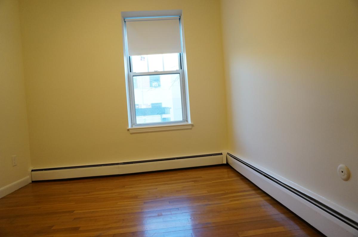 1 bed, 1 bath apartment for rent at 164 Beacon St Unit 01, Back Bay — photo 9 of 10