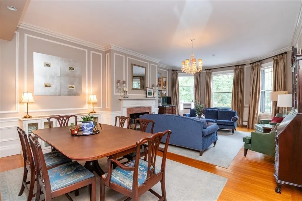1 bed, 1 bath apartment for rent at 164 Beacon St Unit 2, Back Bay — photo 4 of 12