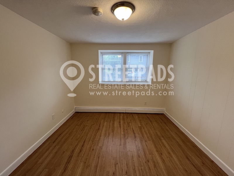 1 bed, 1 bath apartment for rent at 164 Beacon St Unit 2A, Back Bay — photo 4 of 14