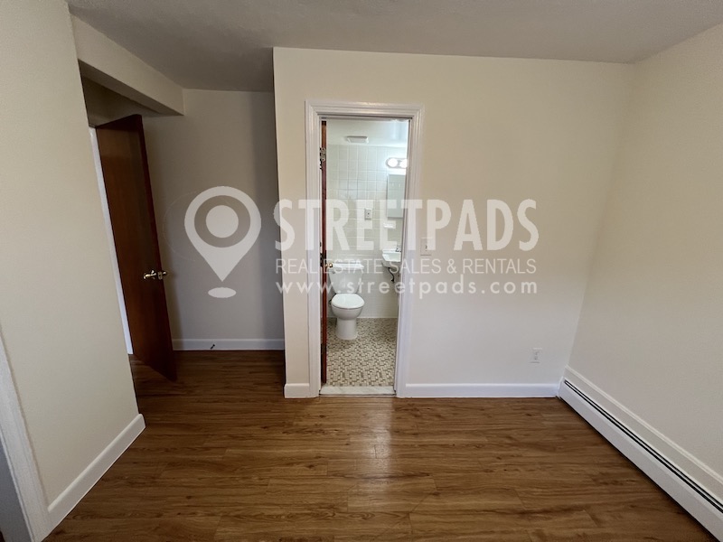 1 bed, 1 bath apartment for rent at 164 Beacon St Unit 2A, Back Bay — photo 10 of 14