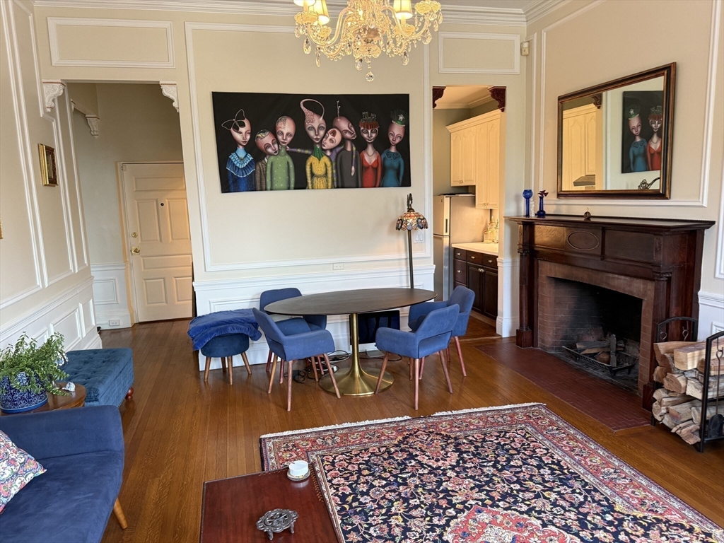 1 bed, 1 bath apartment for rent at 164 Beacon St Unit 4, Back Bay — photo 4 of 13
