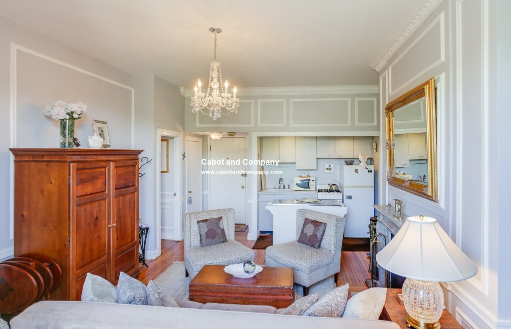 1 bed, 1 bath apartment for rent at 164 Beacon St Unit 6A, Back Bay — photo 6 of 17