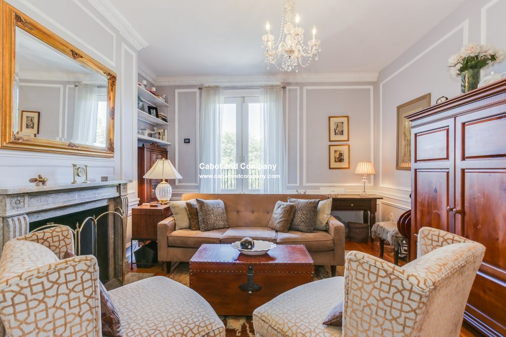 1 bed, 1 bath apartment for rent at 164 Beacon St Unit 6A, Back Bay — photo 3 of 17