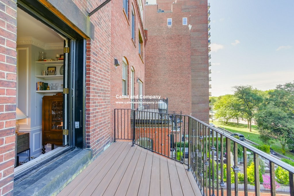 1 bed, 1 bath apartment for rent at 164 Beacon St Unit 6A, Back Bay — photo 12 of 17