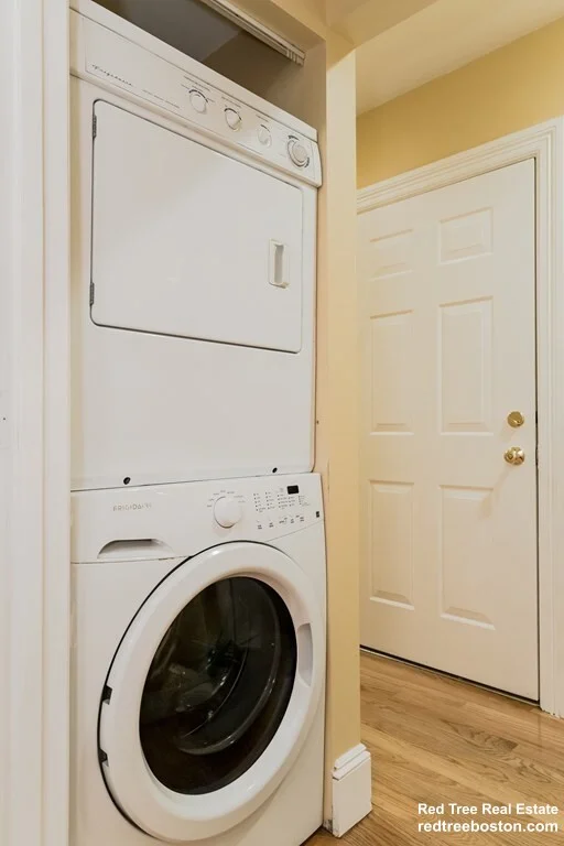 2 bed, 2 bath apartment for rent at 164 Boylston St Unit 1, Jamaica Plain — photo 14 of 19