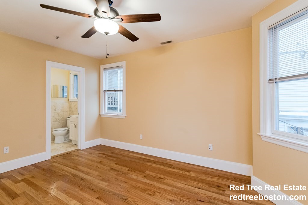 3 bed, 2 bath apartment for rent at 164 Boylston St Unit 3, Jamaica Plain — photo 13 of 19