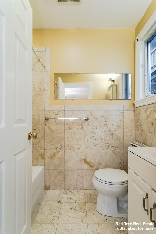 3 bed, 2 bath apartment for rent at 164 Boylston St Unit 3, Jamaica Plain — photo 10 of 19