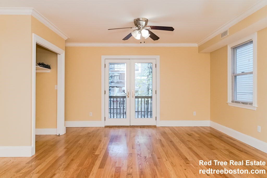 3 bed, 2 bath apartment for rent at 164 Boylston St Unit 3, Jamaica Plain — photo 15 of 19