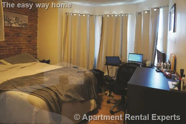 4 bed, 2 bath apartment for rent at 164 Broadway Unit 3, East Somerville — photo 3 of 11