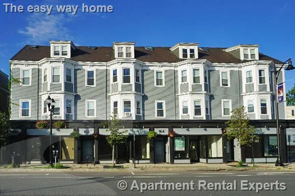 4 bed, 2 bath apartment for rent at 164 Broadway Unit 3, East Somerville — photo 9 of 11
