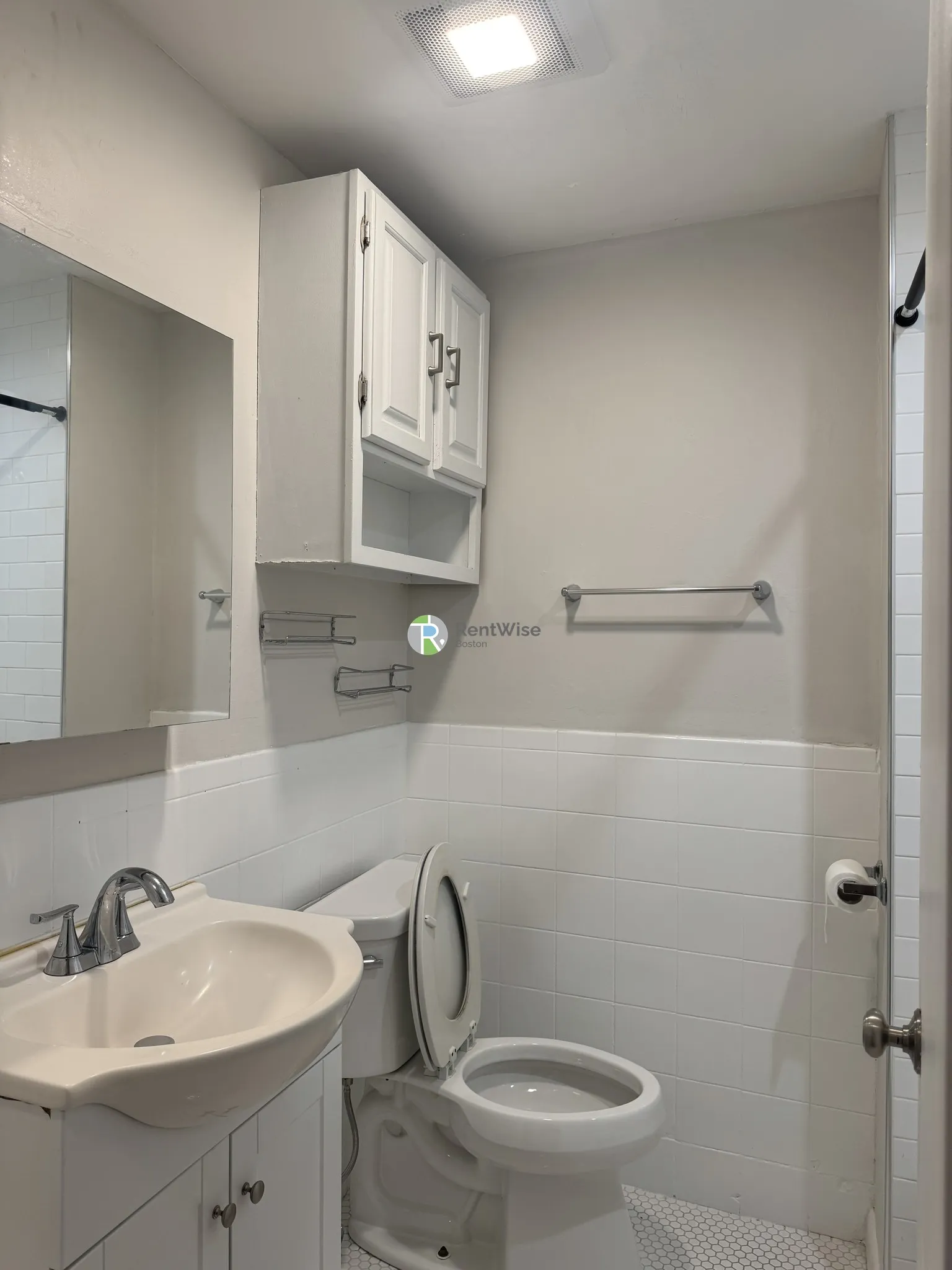 2 bed, 1 bath apartment for rent at 164 Broadway Unit N2, East Somerville — photo 8 of 23