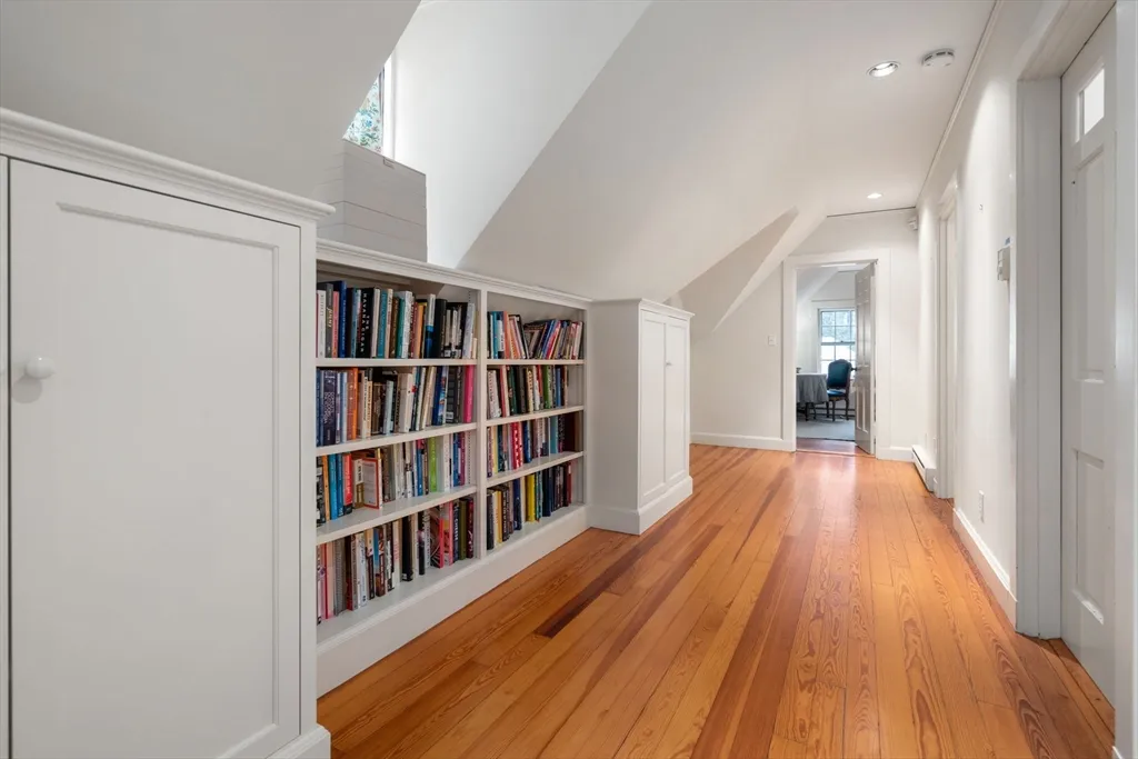 6 bed, 3 bath apartment for rent at 164 Forest St Unit 164, Sherborn — photo 23 of 32
