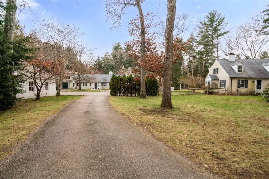 6 bed, 3 bath apartment for rent at 164 Forest St Unit 164, Sherborn — photo 32 of 32