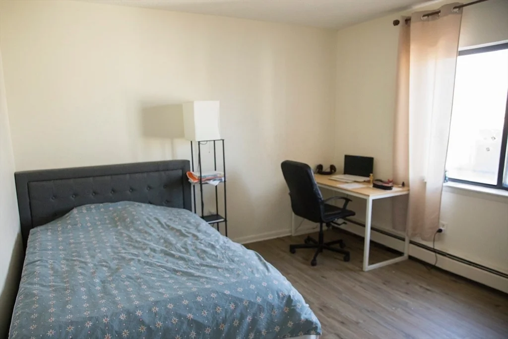 2 bed, 1 bath apartment for rent at 164 Galen St Unit 25, Watertown — photo 1 of 7