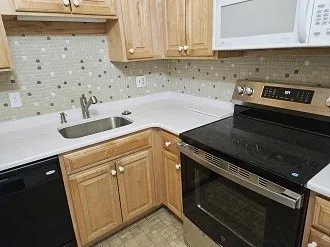 2 bed, 1 bath apartment for rent at 164 Galen St Unit 44, Watertown — photo 7 of 14