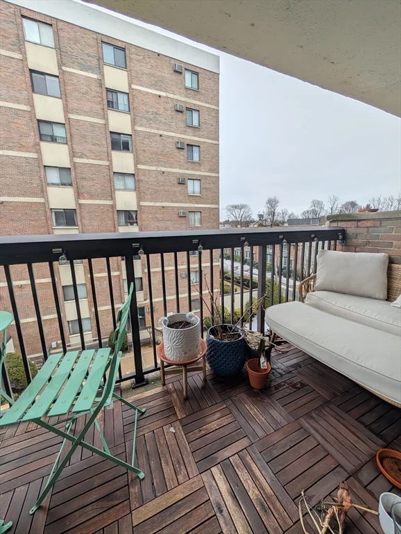 1 bed, 1 bath apartment for rent at 164 Galen St Unit 47, Watertown — photo 6 of 11