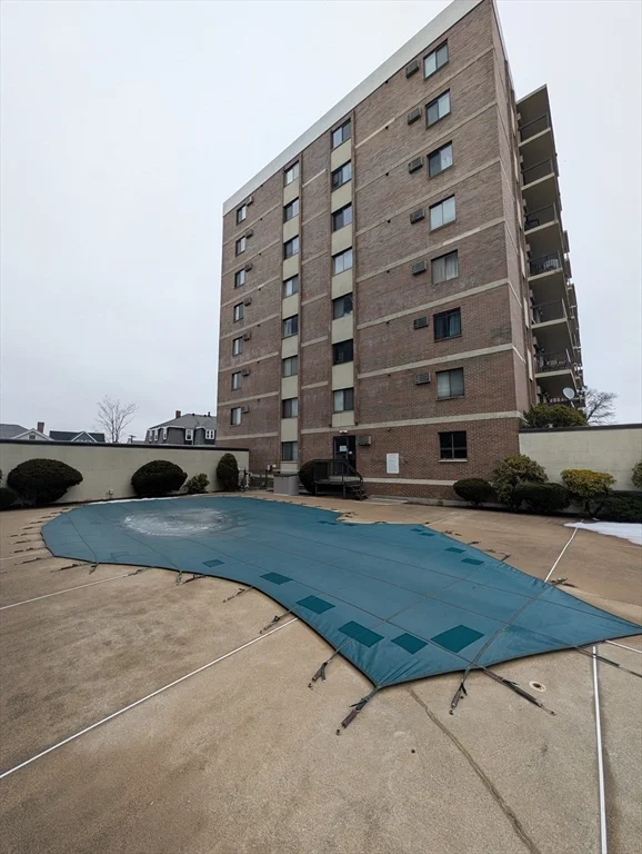 1 bed, 1 bath apartment for rent at 164 Galen St Unit 47, Watertown — photo 10 of 11