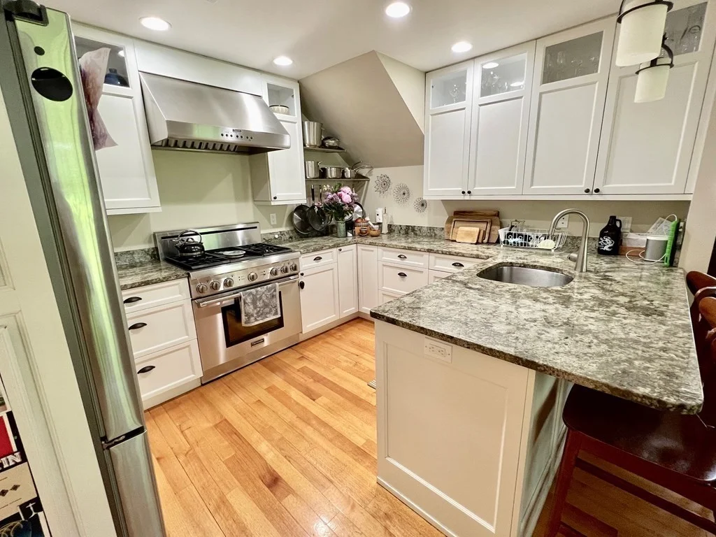3 bed, 2 bath apartment for rent at 164 Hancock St Unit 164, Cambridge — photo 2 of 20