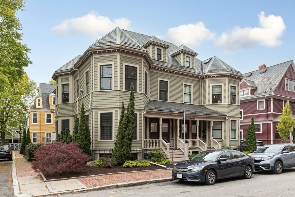3 bed, 2 bath apartment for rent at 164 Hancock St Unit 164, Cambridge — photo 1 of 20