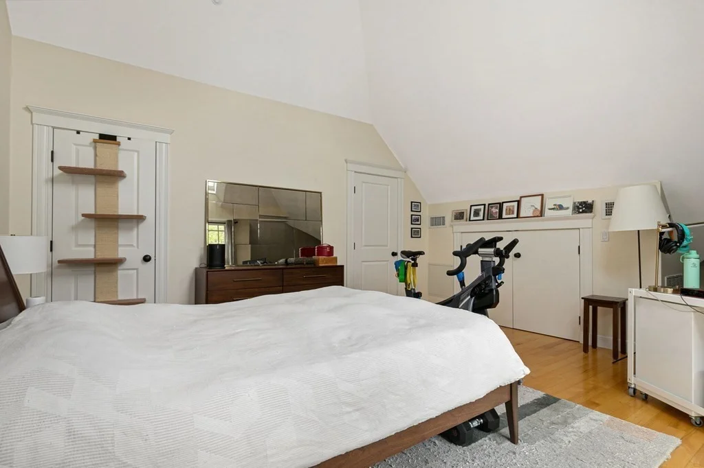 3 bed, 2 bath apartment for rent at 164 Hancock St Unit 164, Cambridge — photo 15 of 20